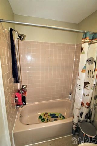 47 Linden Lane, Plainsboro, NJ 08536