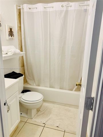 1027 Pennsylvania Ave 303, Miami Beach, FL 33139