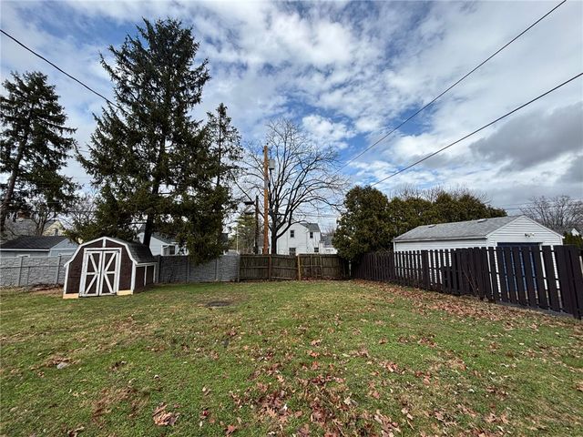 337 E Dorothy Lane, Kettering, OH 45419