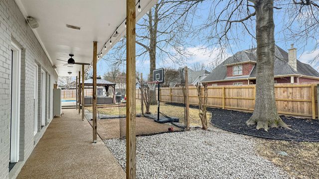 621 SUGARBUSH CV S, Collierville, TN 38017