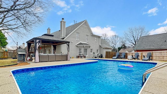 621 SUGARBUSH CV S, Collierville, TN 38017