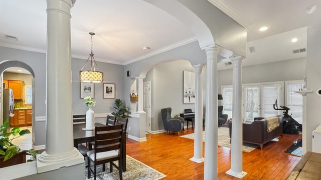 621 SUGARBUSH CV S, Collierville, TN 38017