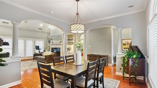 621 SUGARBUSH CV S, Collierville, TN 38017