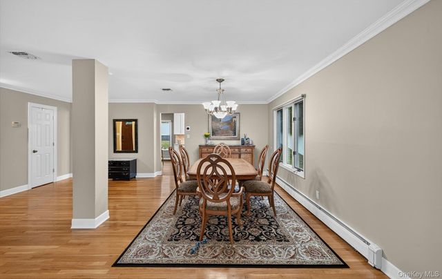 40 Pittoni Drive, Commack, NY 11725