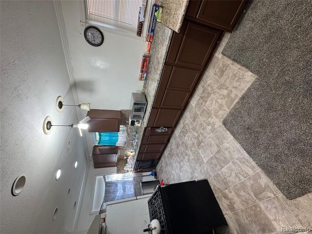 8059 Freda Street, Detroit, MI 48204