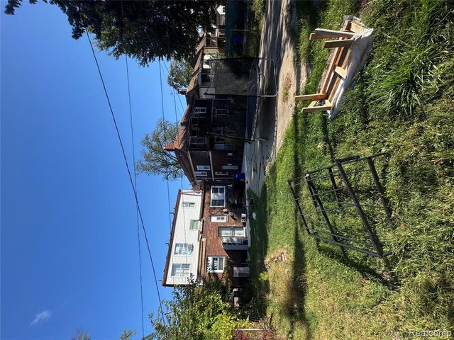 8059 Freda Street, Detroit, MI 48204