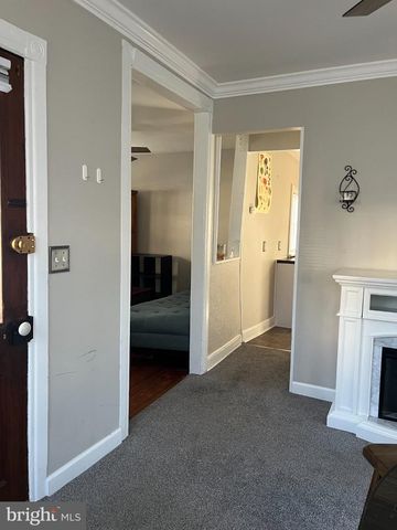 2 EAST AVE, Pitman, NJ 08071