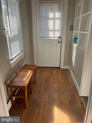 2 EAST AVE, Pitman, NJ 08071