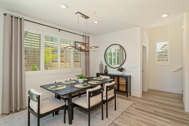 4518 Drowsy Water Way, Folsom, CA 95630