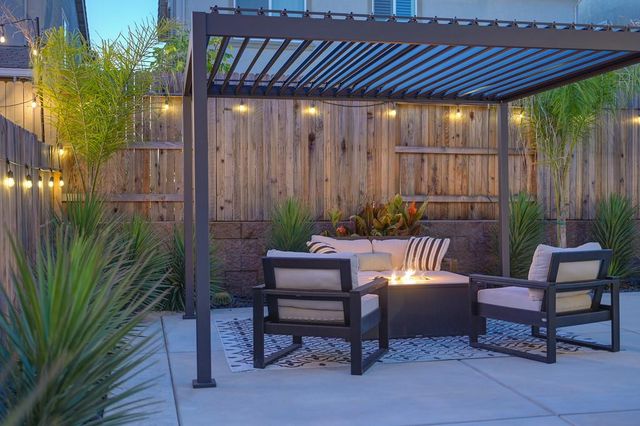 4518 Drowsy Water Way, Folsom, CA 95630