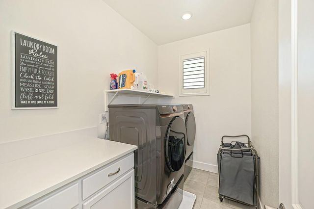 4518 Drowsy Water Way, Folsom, CA 95630