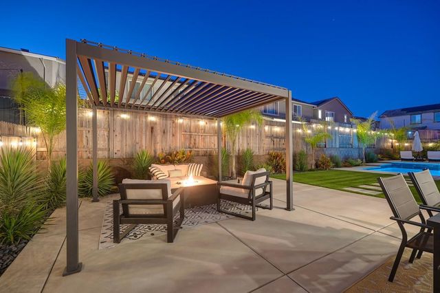 4518 Drowsy Water Way, Folsom, CA 95630