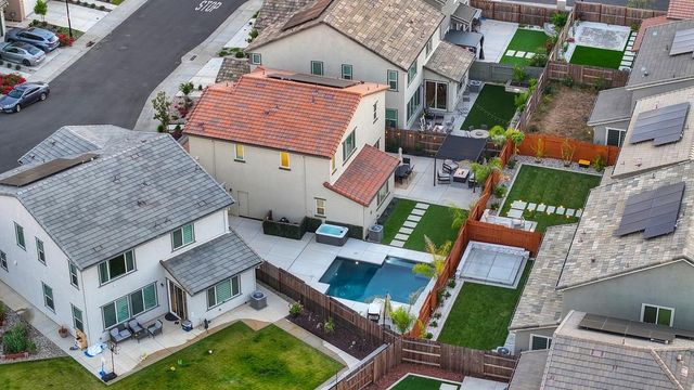 4518 Drowsy Water Way, Folsom, CA 95630
