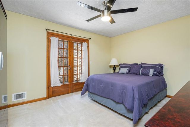 115 Creekview Drive, Woodstock, GA 30188