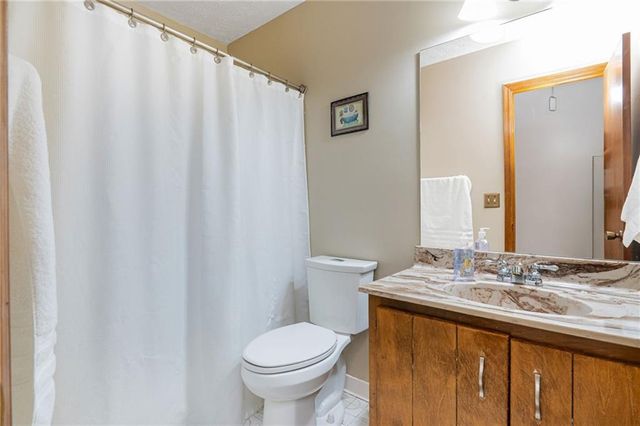 115 Creekview Drive, Woodstock, GA 30188