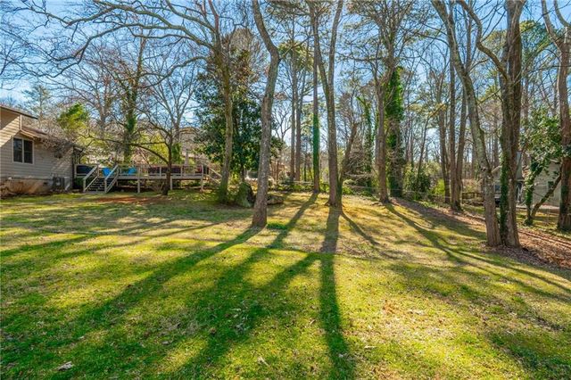 115 Creekview Drive, Woodstock, GA 30188