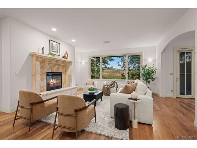 145 Brittany Ln, Lafayette, CO 80026