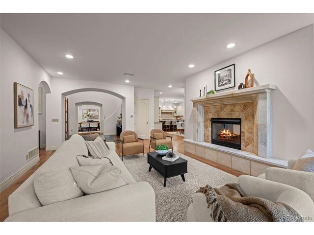 145 Brittany Ln, Lafayette, CO 80026