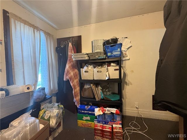 84 East End Avenue, Buffalo, NY 14225