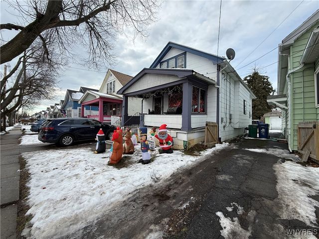 84 East End Avenue, Buffalo, NY 14225