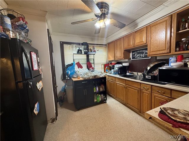 84 East End Avenue, Buffalo, NY 14225