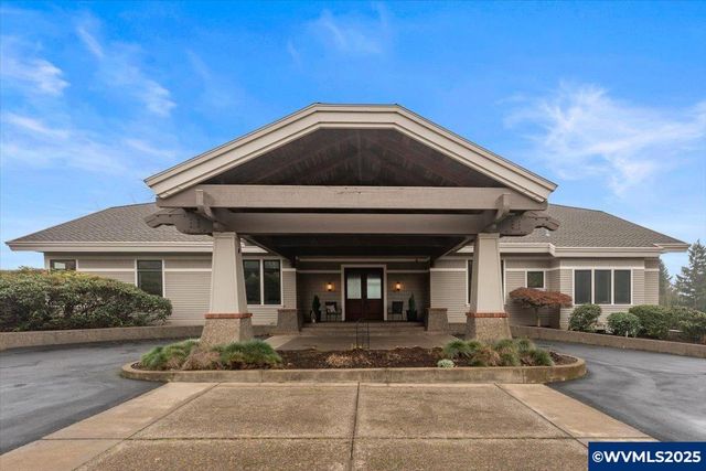 3252 Mt Kuebler Dr S, Salem, OR 97302