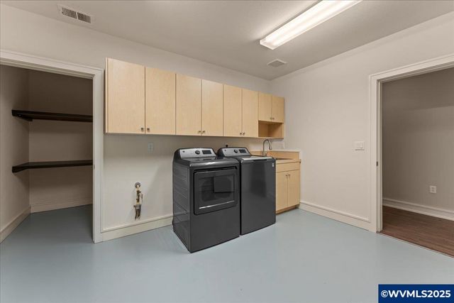 3252 Mt Kuebler Dr S, Salem, OR 97302