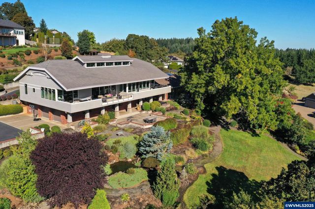 3252 Mt Kuebler Dr S, Salem, OR 97302