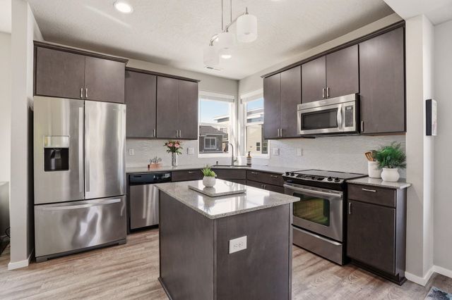 2211 W Bridge Ave, Spokane, WA 99201