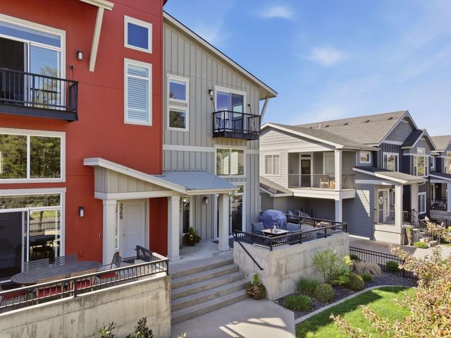 2211 W Bridge Ave, Spokane, WA 99201
