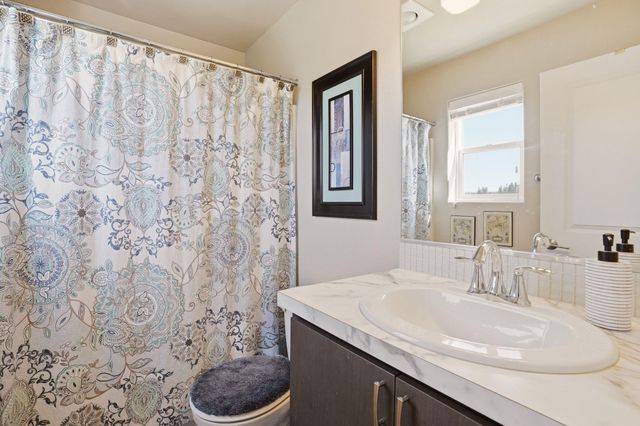 2211 W Bridge Ave, Spokane, WA 99201
