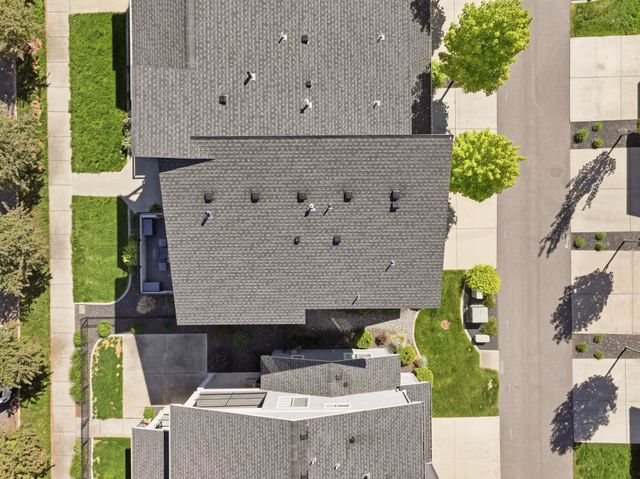 2211 W Bridge Ave, Spokane, WA 99201