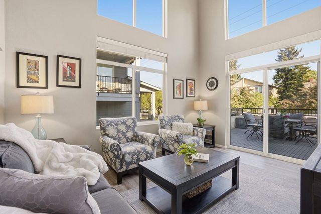 2211 W Bridge Ave, Spokane, WA 99201