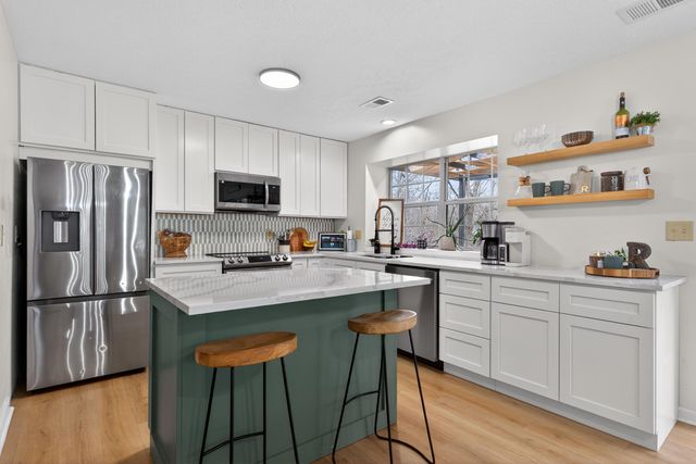 2324 Liberty Station Court, Lexington, KY 40509