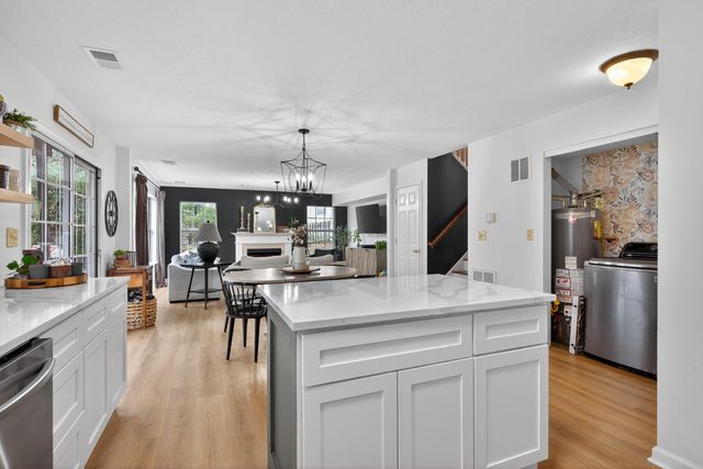 2324 Liberty Station Court, Lexington, KY 40509