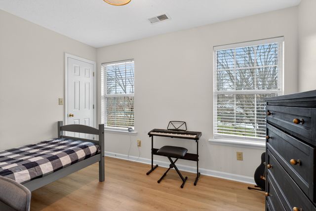 2324 Liberty Station Court, Lexington, KY 40509