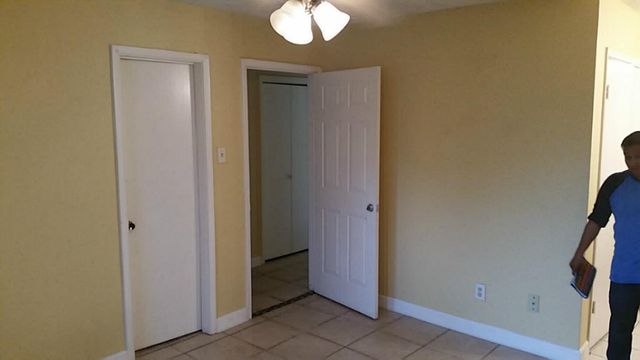 16210 Olive Glen Drive, Houston, TX 77082