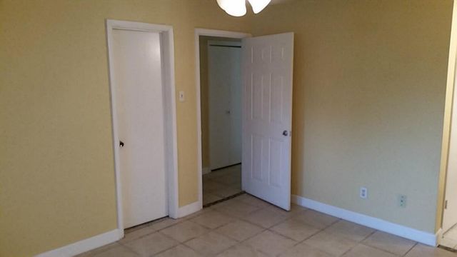 16210 Olive Glen Drive, Houston, TX 77082