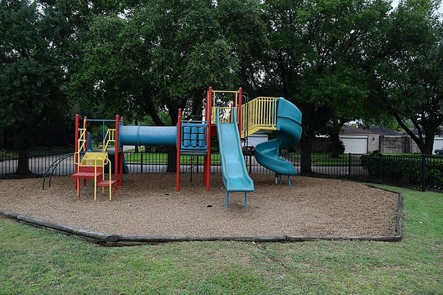 16210 Olive Glen Drive, Houston, TX 77082