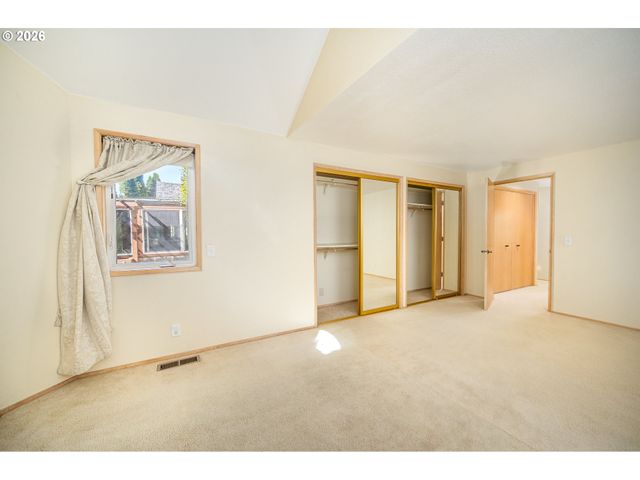 1625 VICTORIAN Way, Eugene, OR 97401
