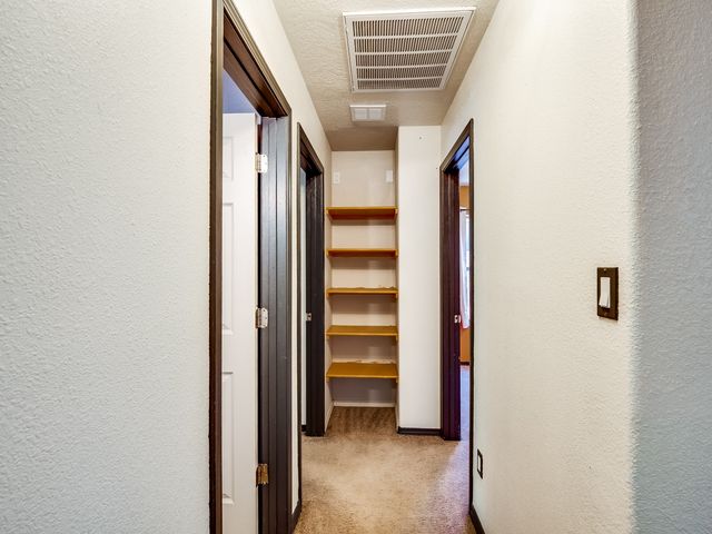 5239 Via Del Cielo Lane, Santa Fe, NM 87507