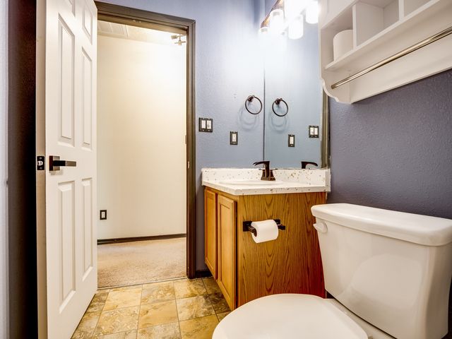 5239 Via Del Cielo Lane, Santa Fe, NM 87507