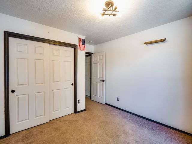 5239 Via Del Cielo Lane, Santa Fe, NM 87507