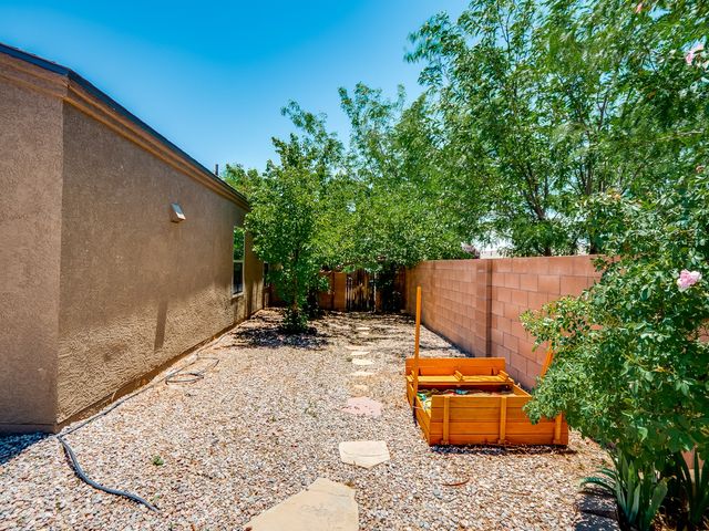 5239 Via Del Cielo Lane, Santa Fe, NM 87507