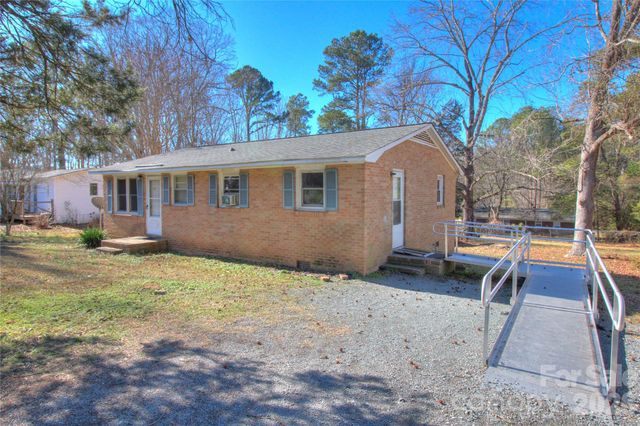 408 S Jackson Avenue, Waxhaw, NC 28173