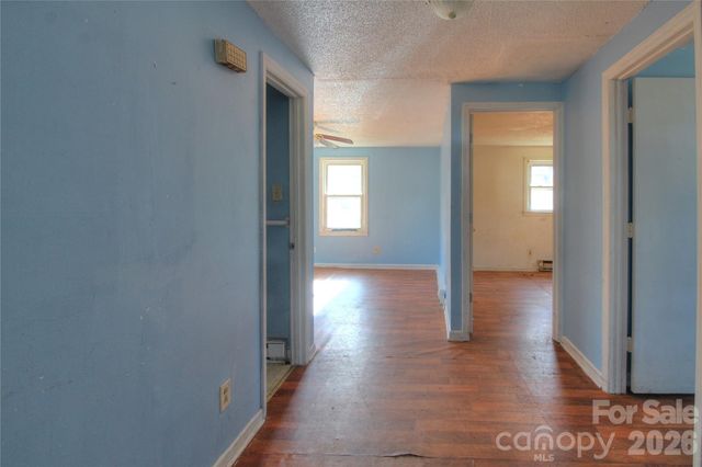 408 S Jackson Avenue, Waxhaw, NC 28173