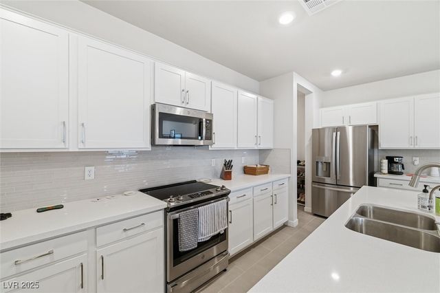 4405 East Tumble Brook Court, Pahrump, NV 89061