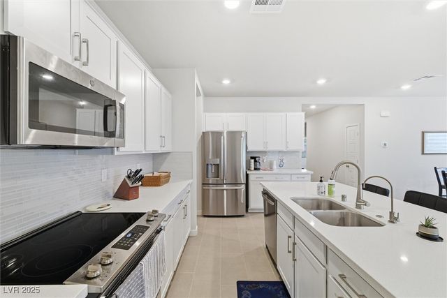 4405 East Tumble Brook Court, Pahrump, NV 89061