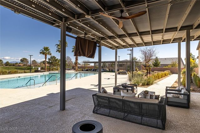 4405 East Tumble Brook Court, Pahrump, NV 89061