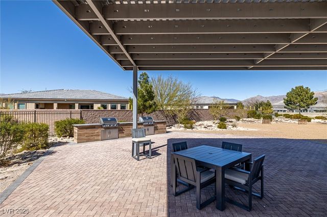 4405 East Tumble Brook Court, Pahrump, NV 89061